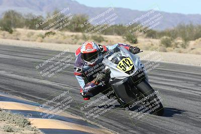 media/Dec-04-2025-Racers Edge (Thu) [[5ebc9f124d]]/3-B Group/3-Session 2 (Turn 7 Inside)/